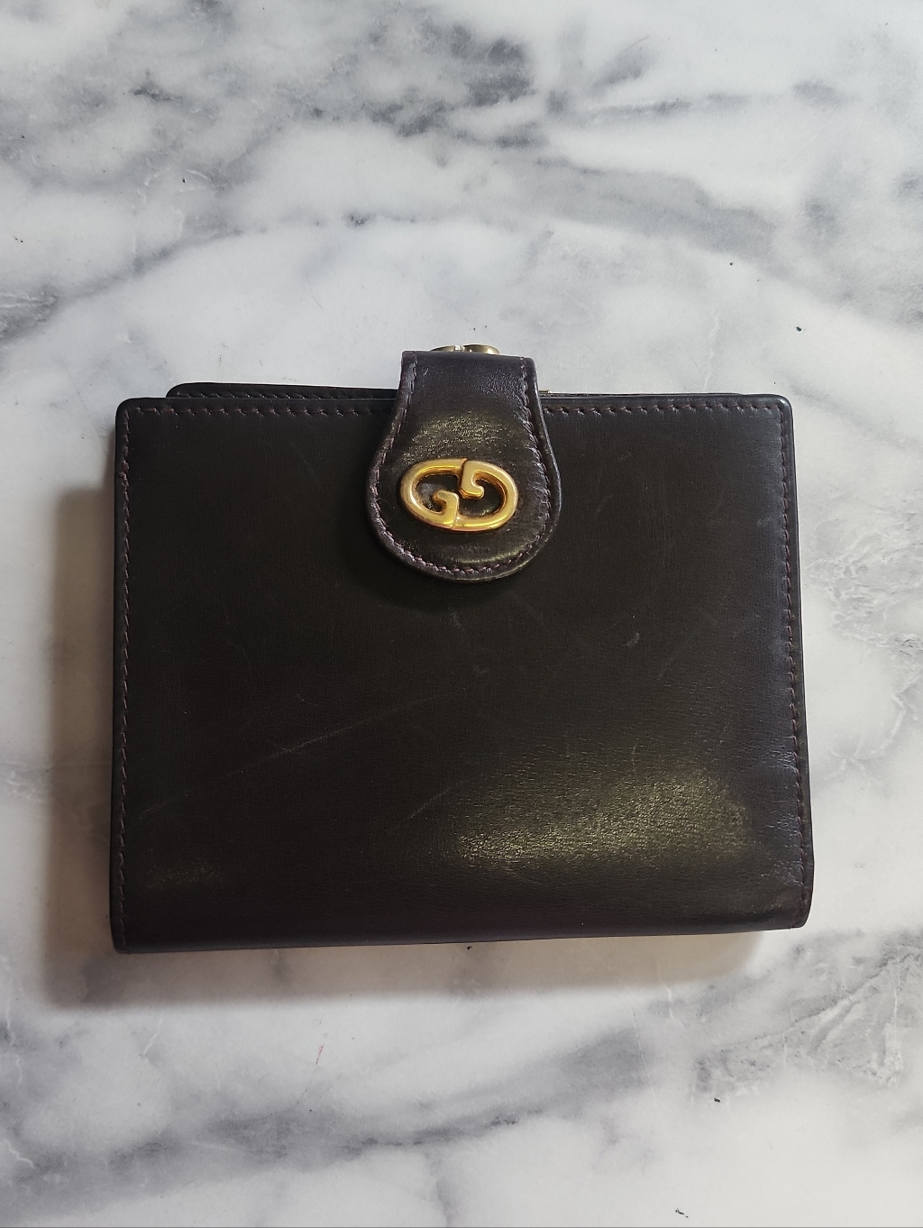 Authentic Vintage Black Leather Gucci Bifold Kisslock Wallet